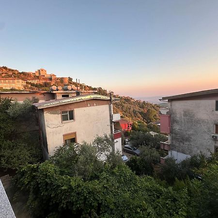 Guni Inn Κρούγια Εξωτερικό φωτογραφία