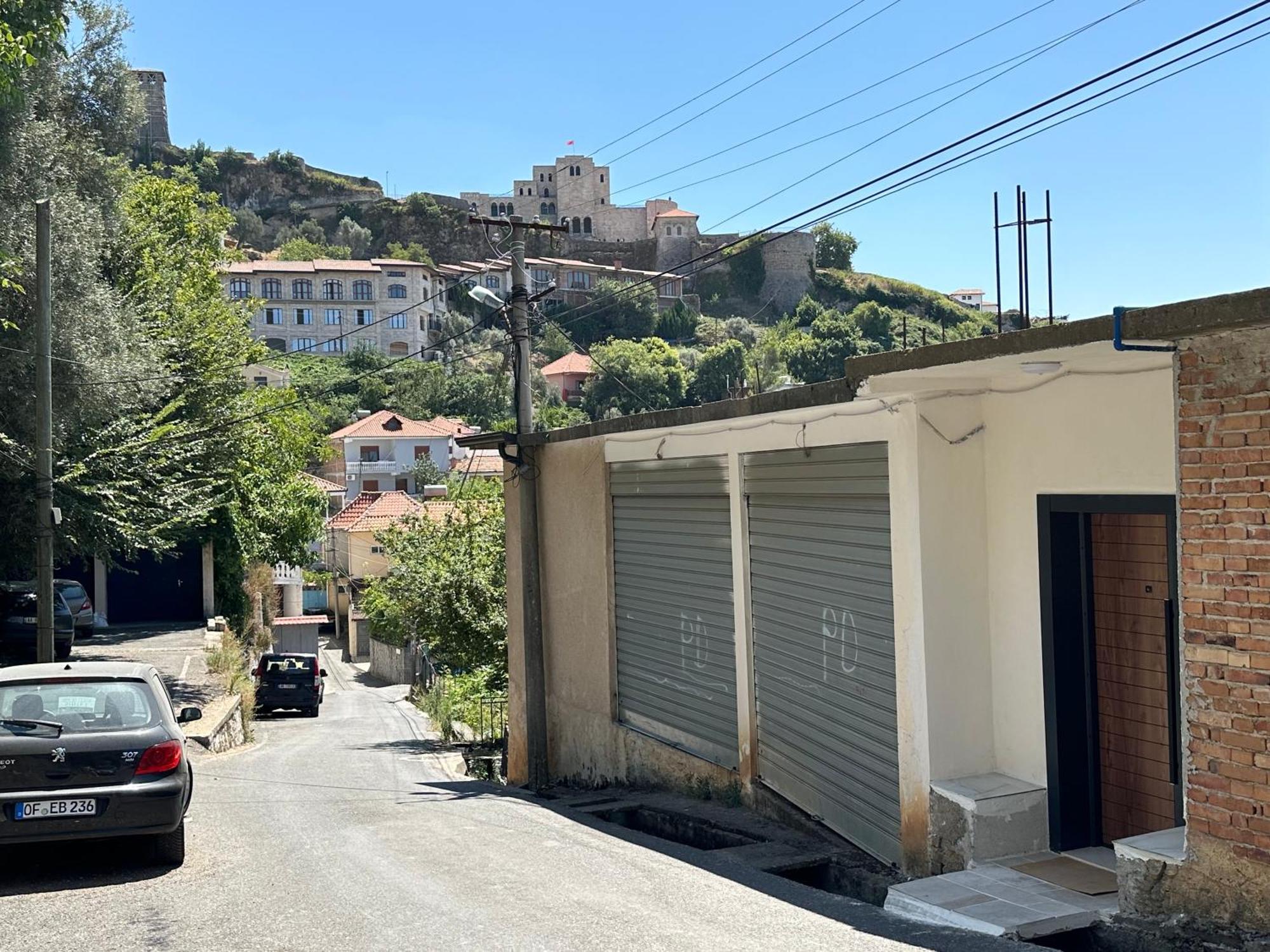 Guni Inn Κρούγια Εξωτερικό φωτογραφία