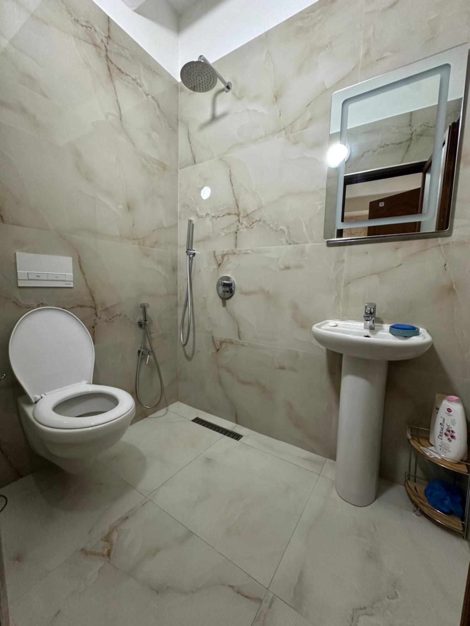 Guni Inn Κρούγια Εξωτερικό φωτογραφία