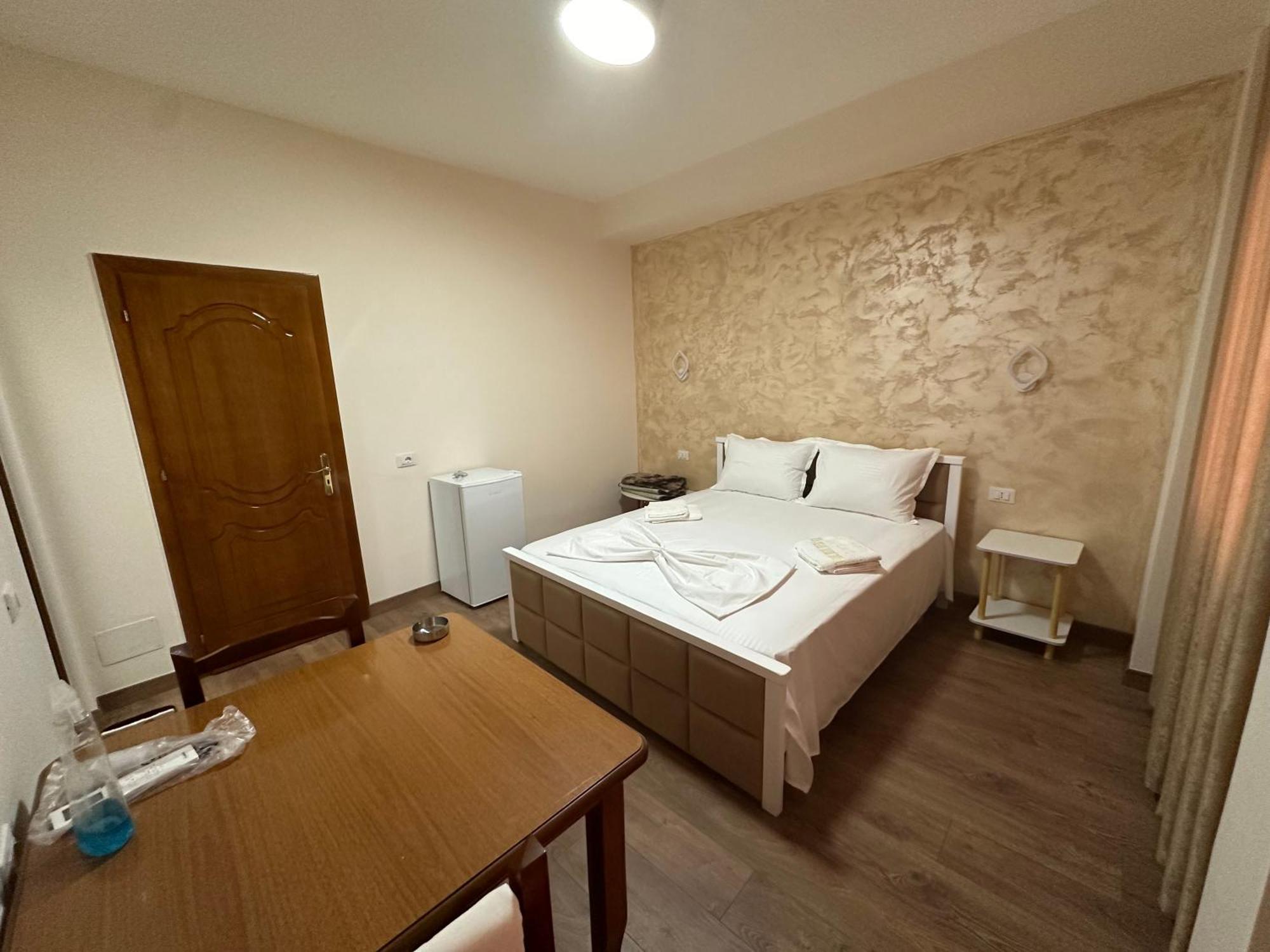 Guni Inn Κρούγια Εξωτερικό φωτογραφία